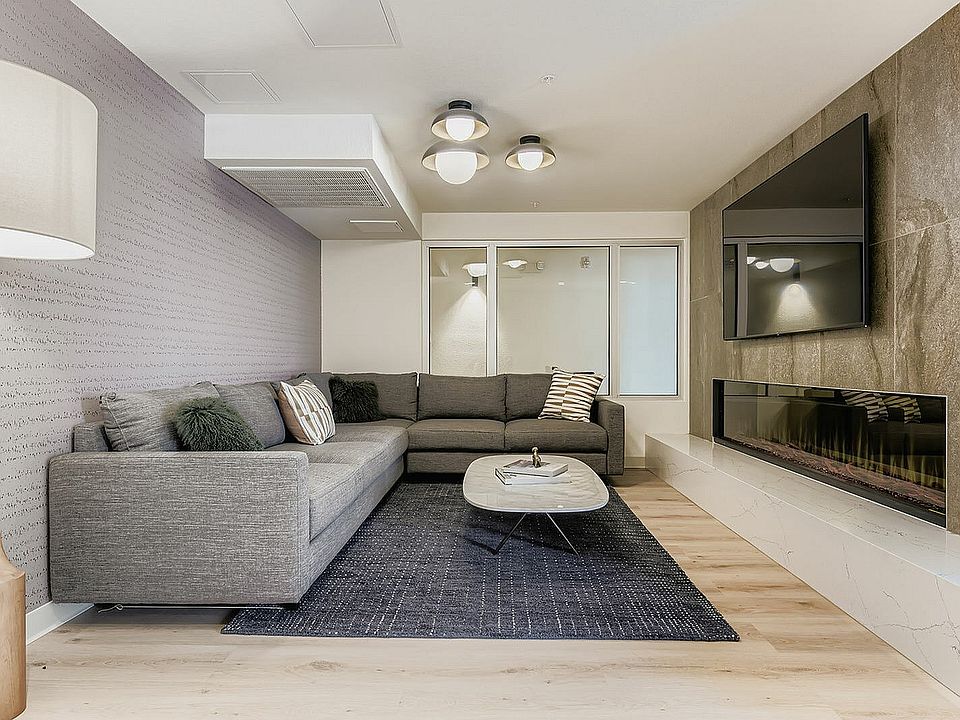 828 Broadway - Web Quality - 017 - 28 Common Area
