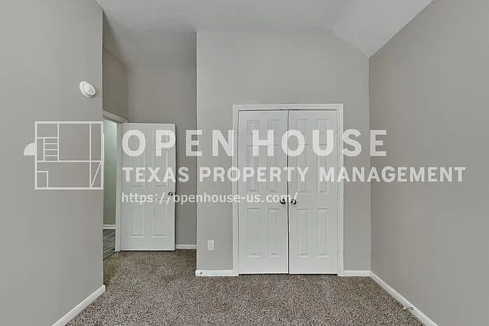 3922 Wildwood Valley Ct — Photo 14