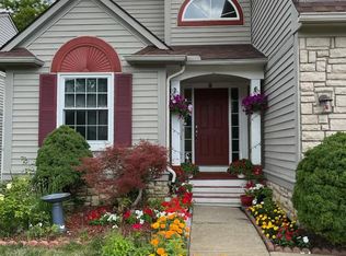 1491 Scio Ridge Ct, Ann Arbor, MI 48103