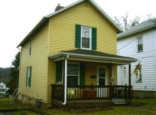 633 1st Ave, Ellwood City, PA