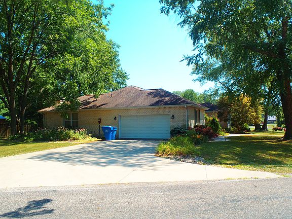 Side view--2 car garage