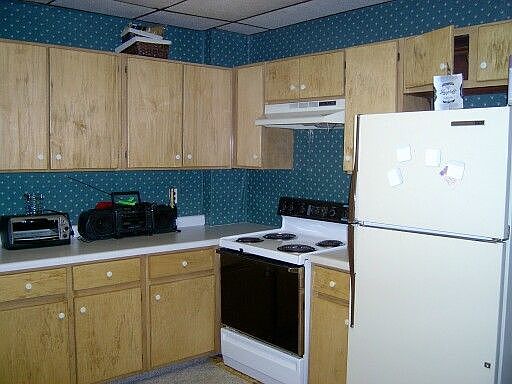 237_Hemlock_kitchen