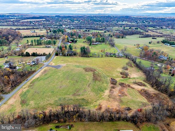 2nd image of 16801 Hamilton Station Rd