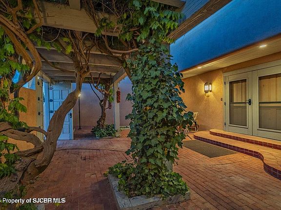 3rd image of 4102 Saint Michaels Dr