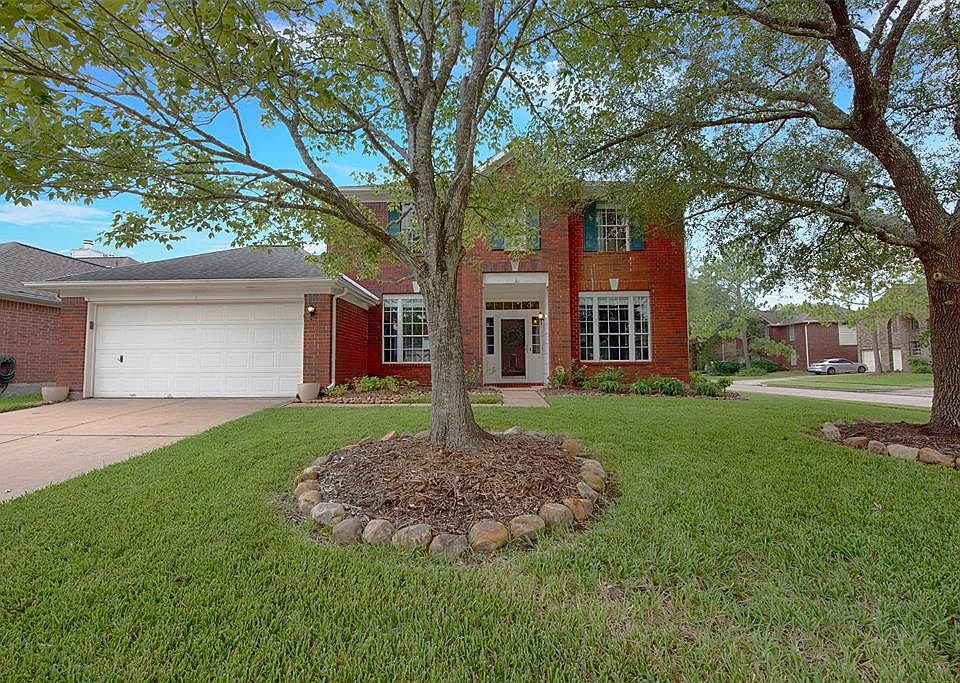 1st image of 16002 Biscayne Shoals Dr