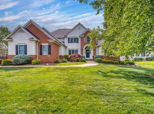7444 Royal Portrush Dr, Solon, OH 44139