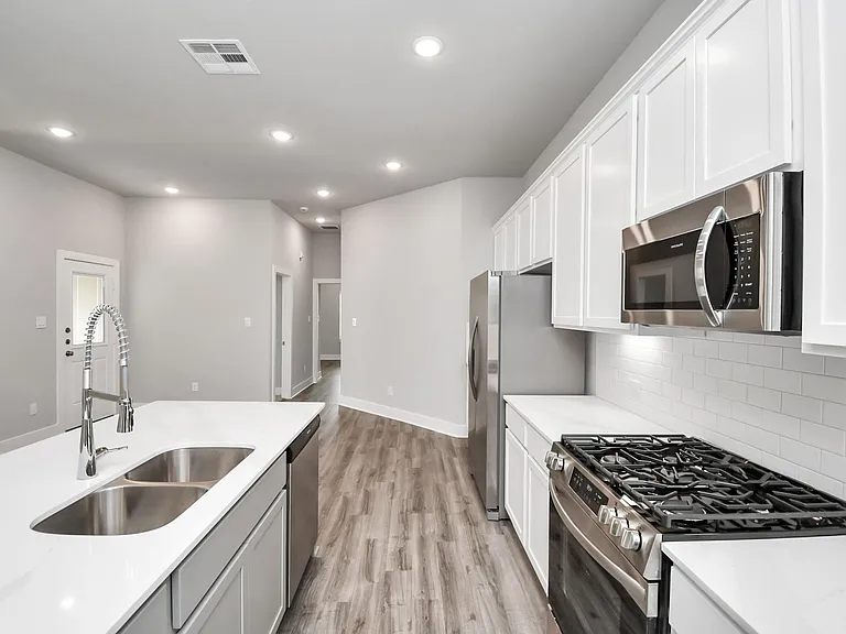 21030 Shore Oak Dr #A — Photo 3