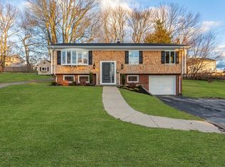 66 Brisbon Rd, Somerset, MA 02726