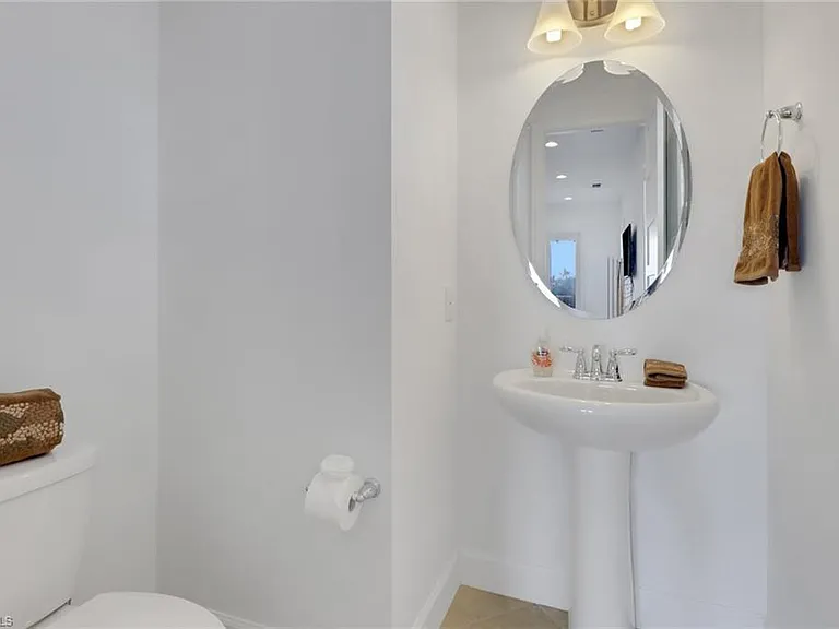 5054 Andros Dr — Photo 22