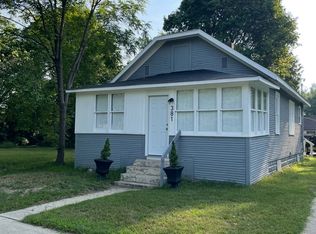 381 John St, Benton Harbor, MI 49022