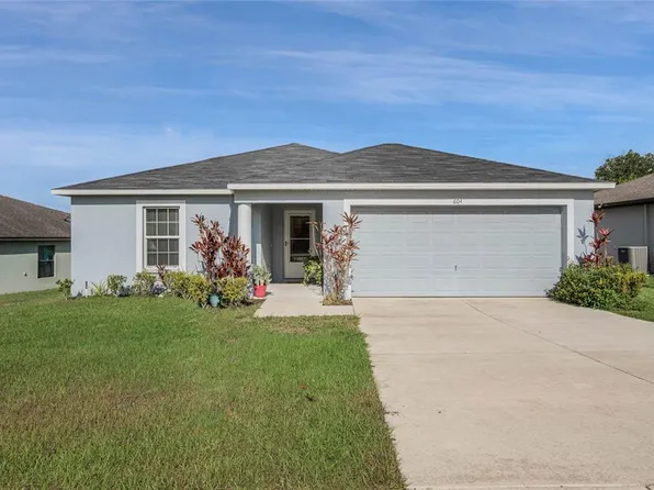 604 Miles Blvd, Dundee, FL 33838