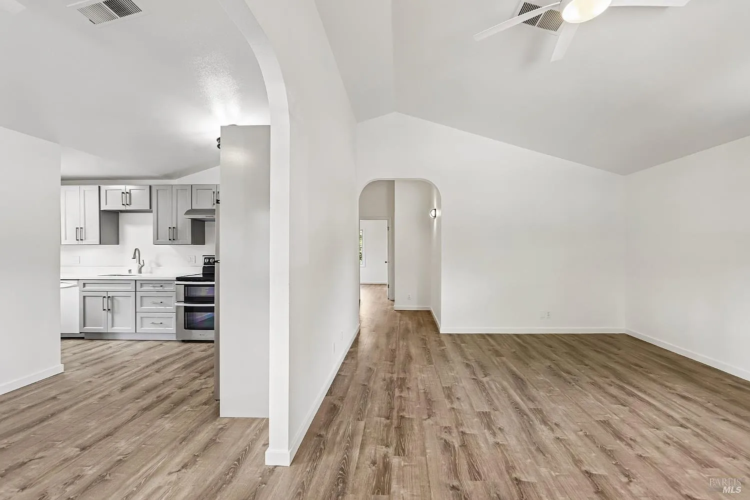 1652 Voorhees Circle - Photo 3