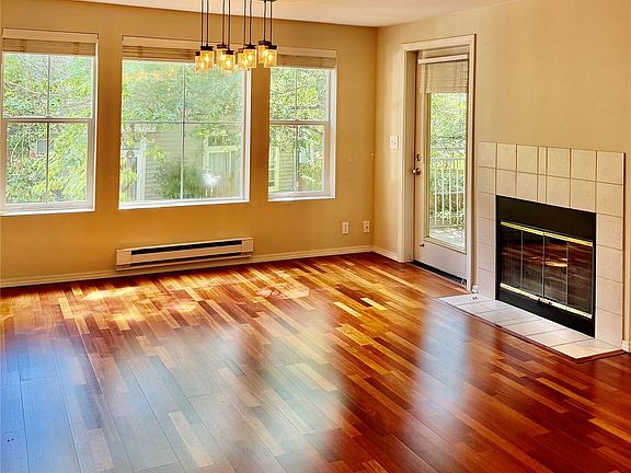 2nd image of 4421 249th Terrace SE #11-202
