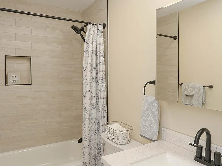 807 Danza Rd — Photo 14