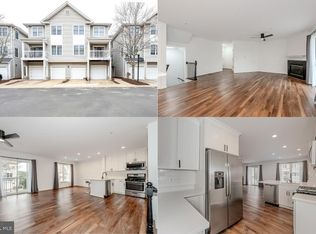 12895 Fair Briar Ln, Fairfax, VA 22033