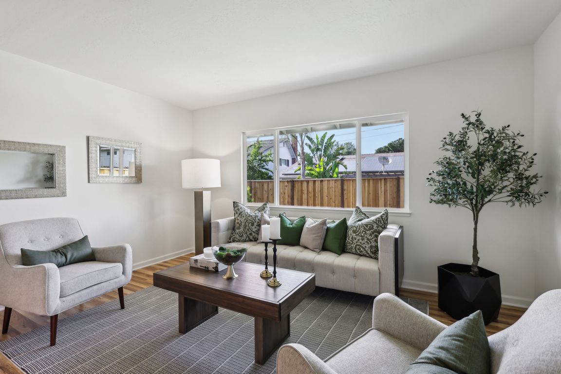 Portola Dr-2705-010.jpg