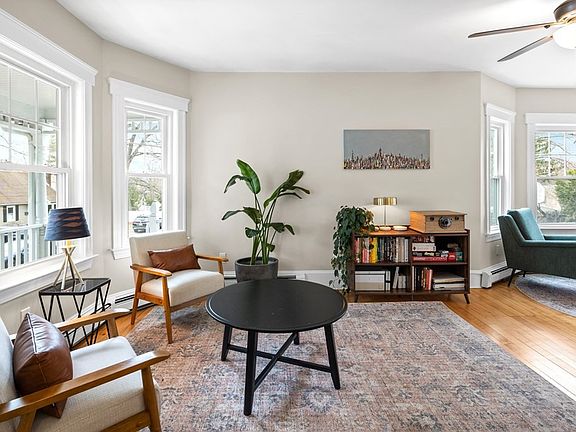 2nd image of 24 Top Hill Ave
