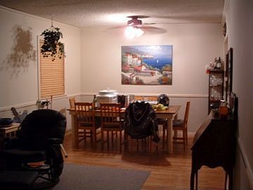 Living/Dining Area
