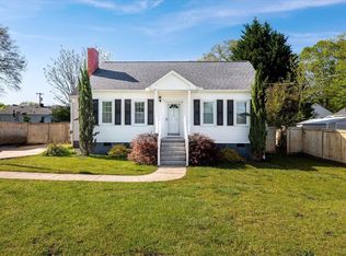 102 Merrilat Ave, Greenville, SC 29617