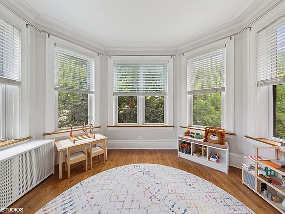 5th image of 5308 N Glenwood Ave #3N