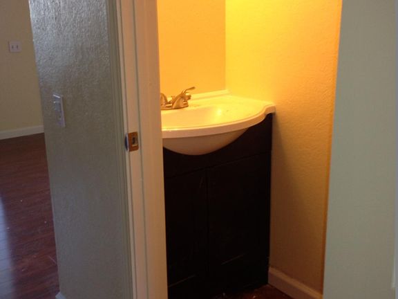 3rd image of 1242 Whitfield Ct