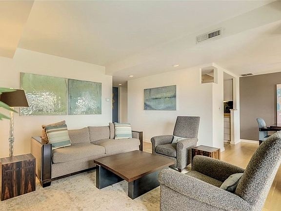 5th image of 1107 1st Ave APT 704