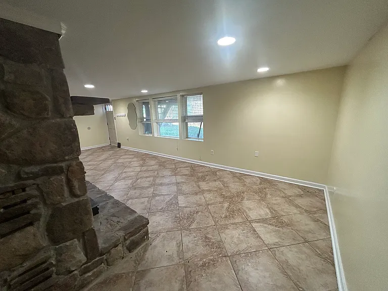 390 Fawn Dr — Photo 14