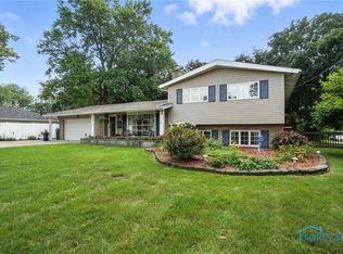 28664 E River Rd, Perrysburg, OH 43551