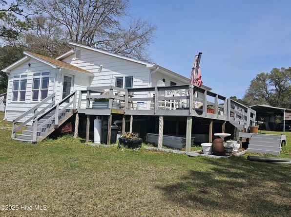 1229 Fletcher Hewett Road SW, Shallotte, NC 28470