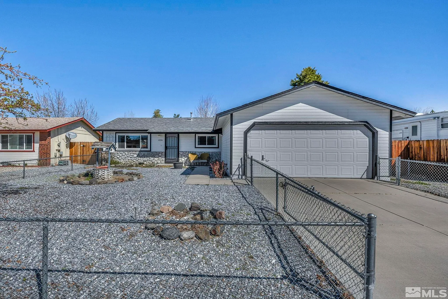 1536 Mountain Park Dr photo 1