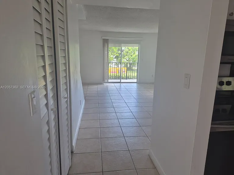 8500 SW 109th Ave #6-201 — Photo 8