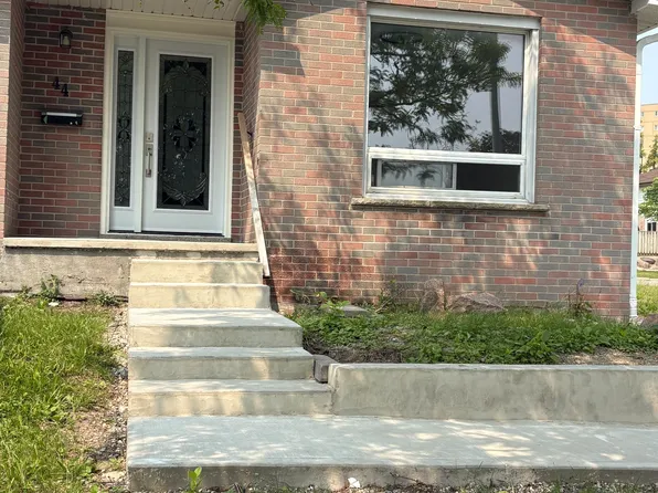 44 Sylvia St, Barrie, ON L4M 5J4