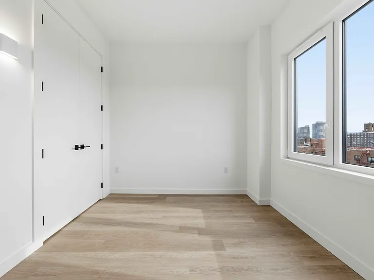 172-02 Hillside Ave #5I — Photo 11