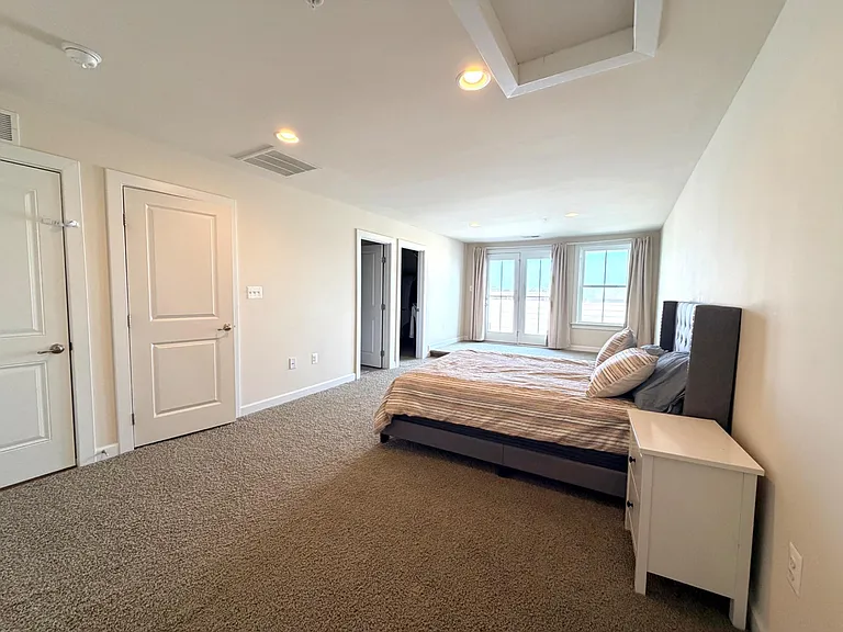 20674 Duxbury Ter — Photo 17