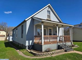 2806 7th Ave E, Hibbing, MN 55746