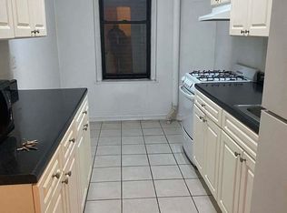 217 E 86th St FRNT 1, New York, NY 10028