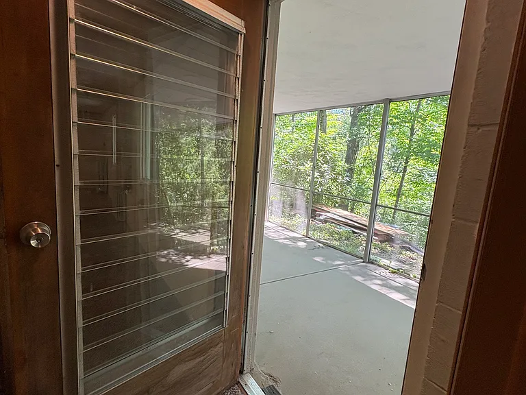 103 N Rocky River Dr — Photo 17