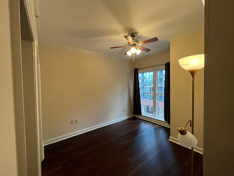 195 14th St NE #401 — Photo 7