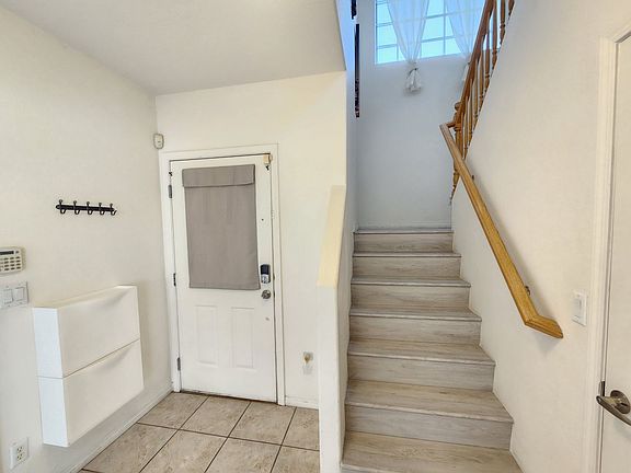 4th image of 7319 Agapanthus Ct
