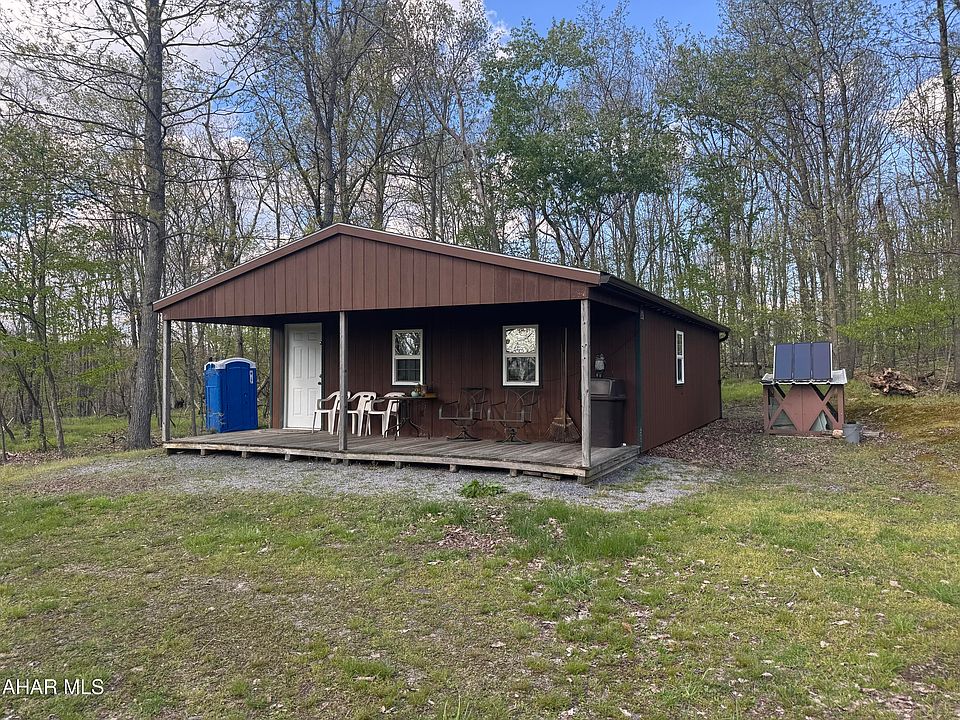 1st image of 127 Acorn Ln