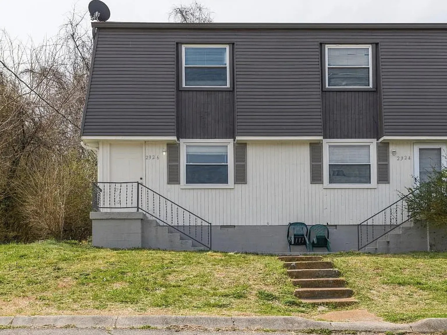 2 bed, 1.5 bath, 1050 sqft, $1,750 — Photo 1