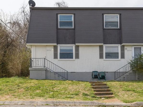 2325 Oak Ct