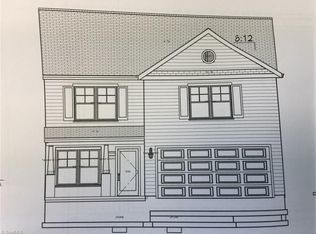 824 Prince Edwards Rd, Kernersville, NC 27284