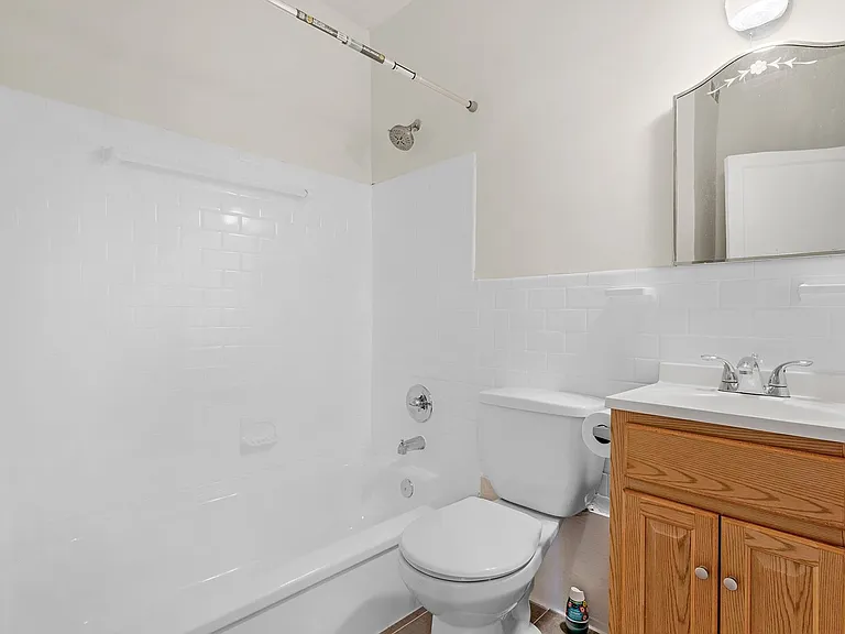 3706 W Franklin St — Photo 4