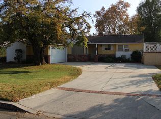 19226 Lanark St, Reseda, CA 91335