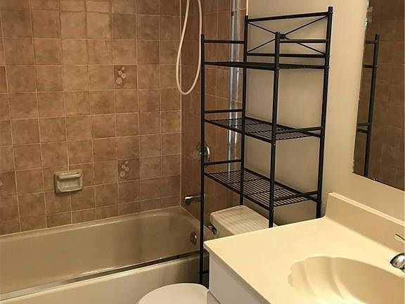 5th image of 3739 SW 9th Ave APT 111