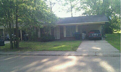 2nd image of 508 Pecan St