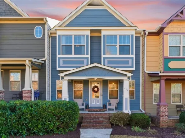 411 Royal Crescent Ln E, Canton, GA 30115
