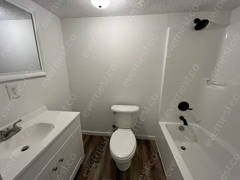 72 Bowman St #C — Photo 7