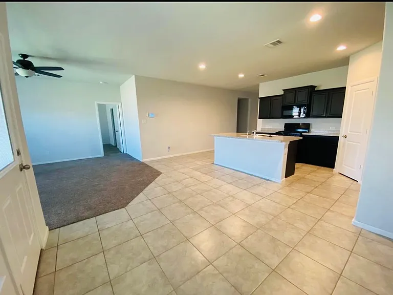 10333 Fort Belknap Trl — Photo 7